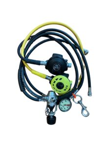 Used Aqualung Titan Apeks TX100/TX40 with UWATEC SPG Regulator