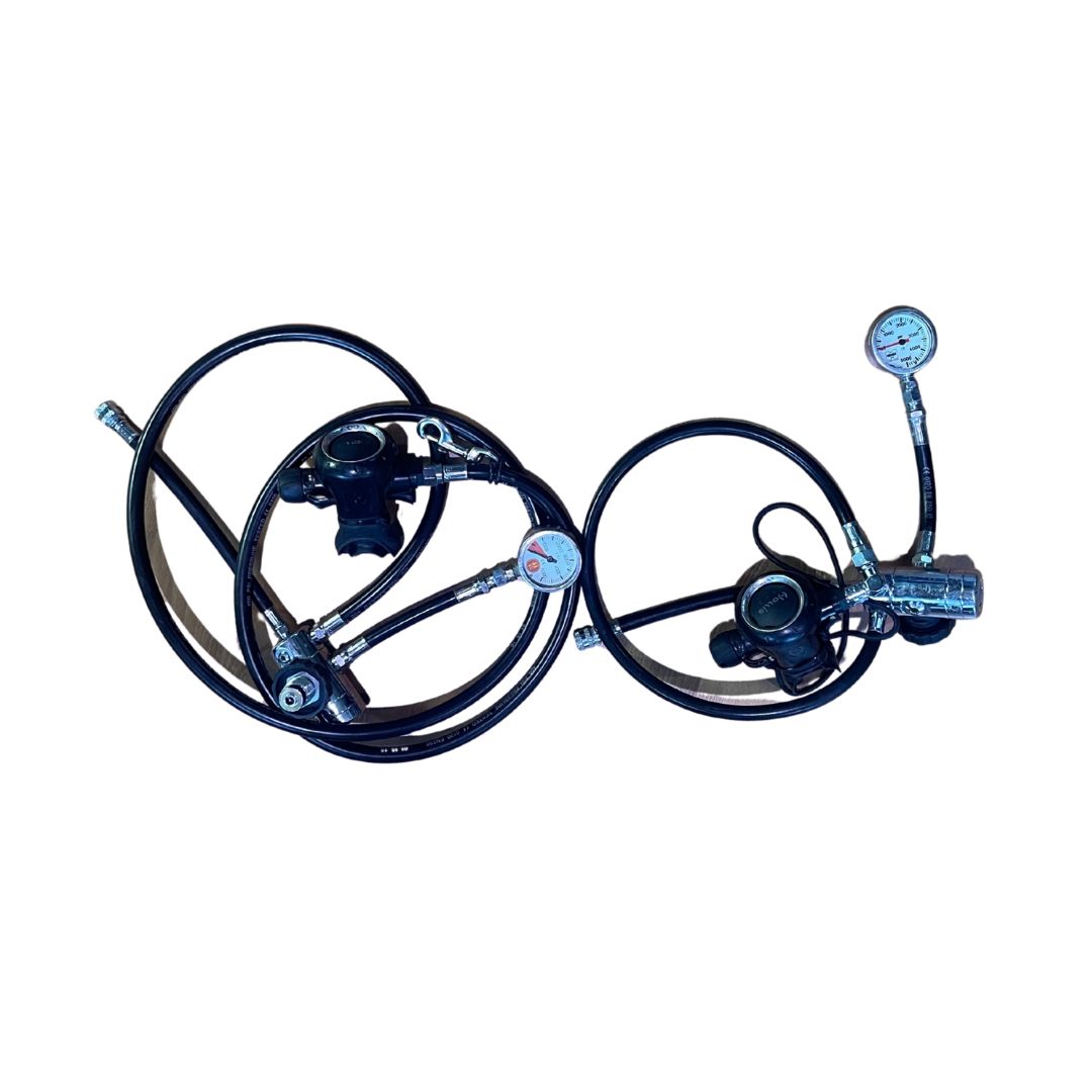 Used Hollis DCX/212 Sidemount Regulator Set